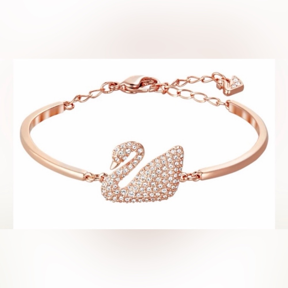 New Swarovski Iconic Swan Bangle 
White Crystals & Rose Gold Tone Plated
